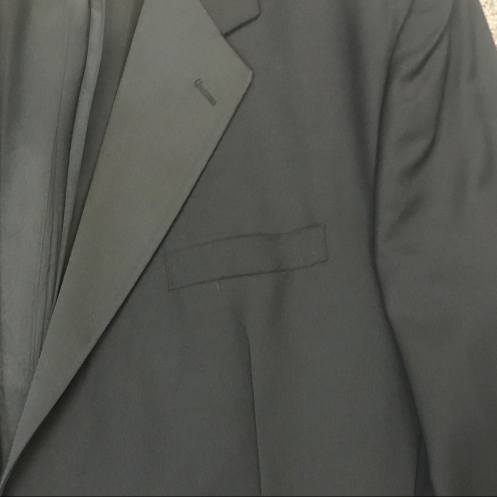 Nwt 2 Button Notch Tuxedo Jacket - image 2